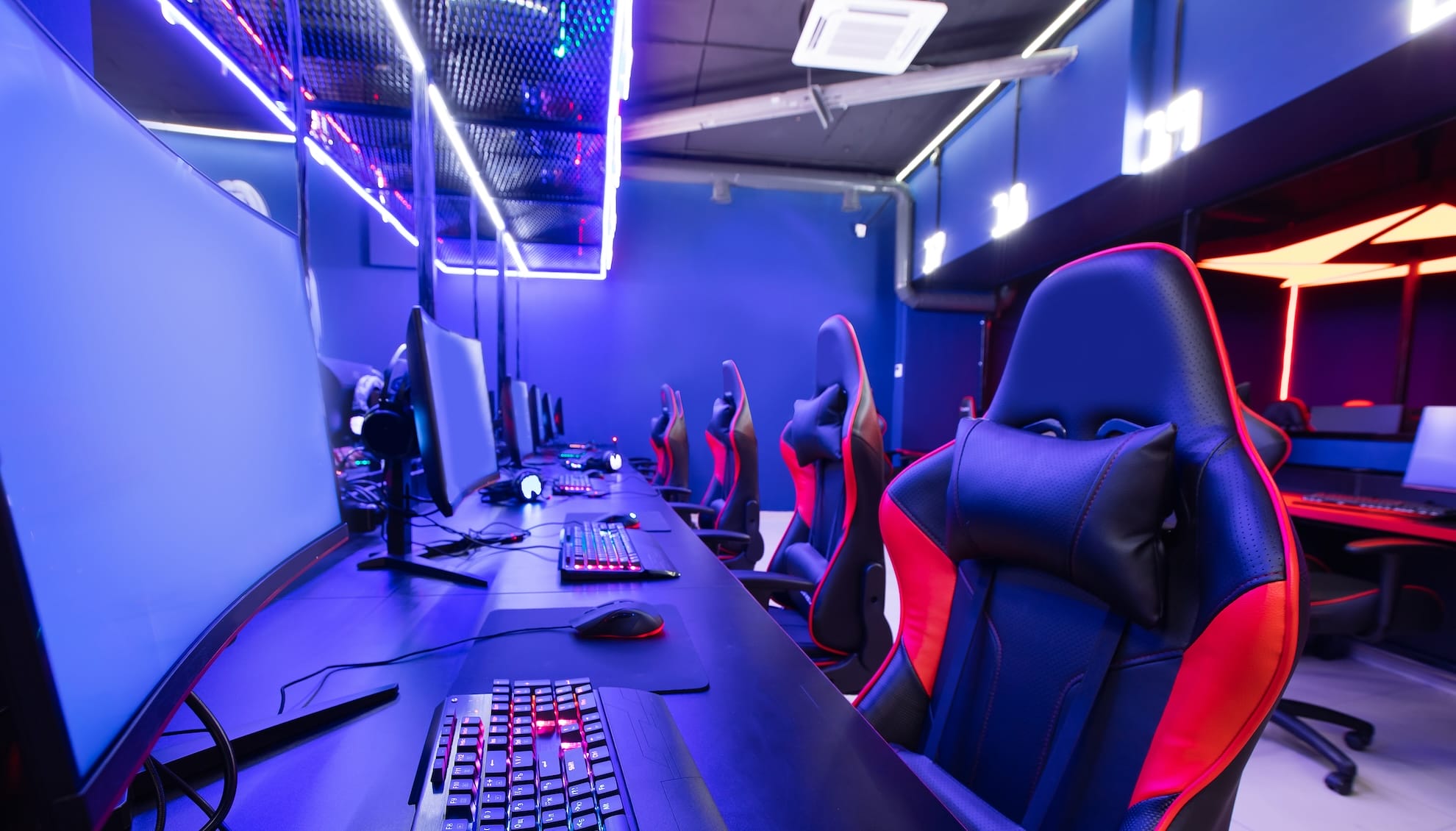 acoustically sound esports gaming room